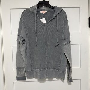 New! Mazik Gray long sleeve waffle hooded sweatshirt 23539